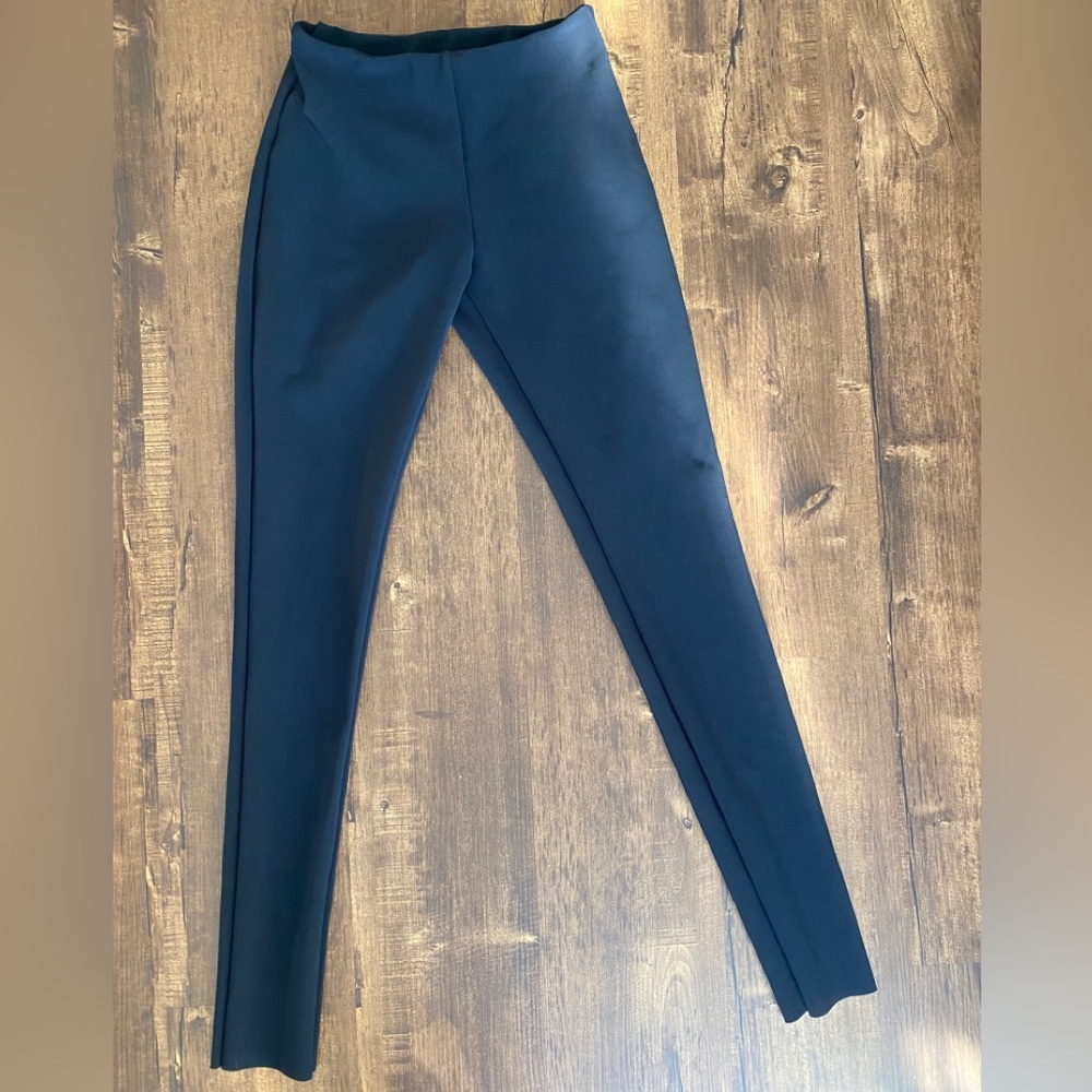 Maison Margiela Sleek High-Waist Black Ponte Leggings